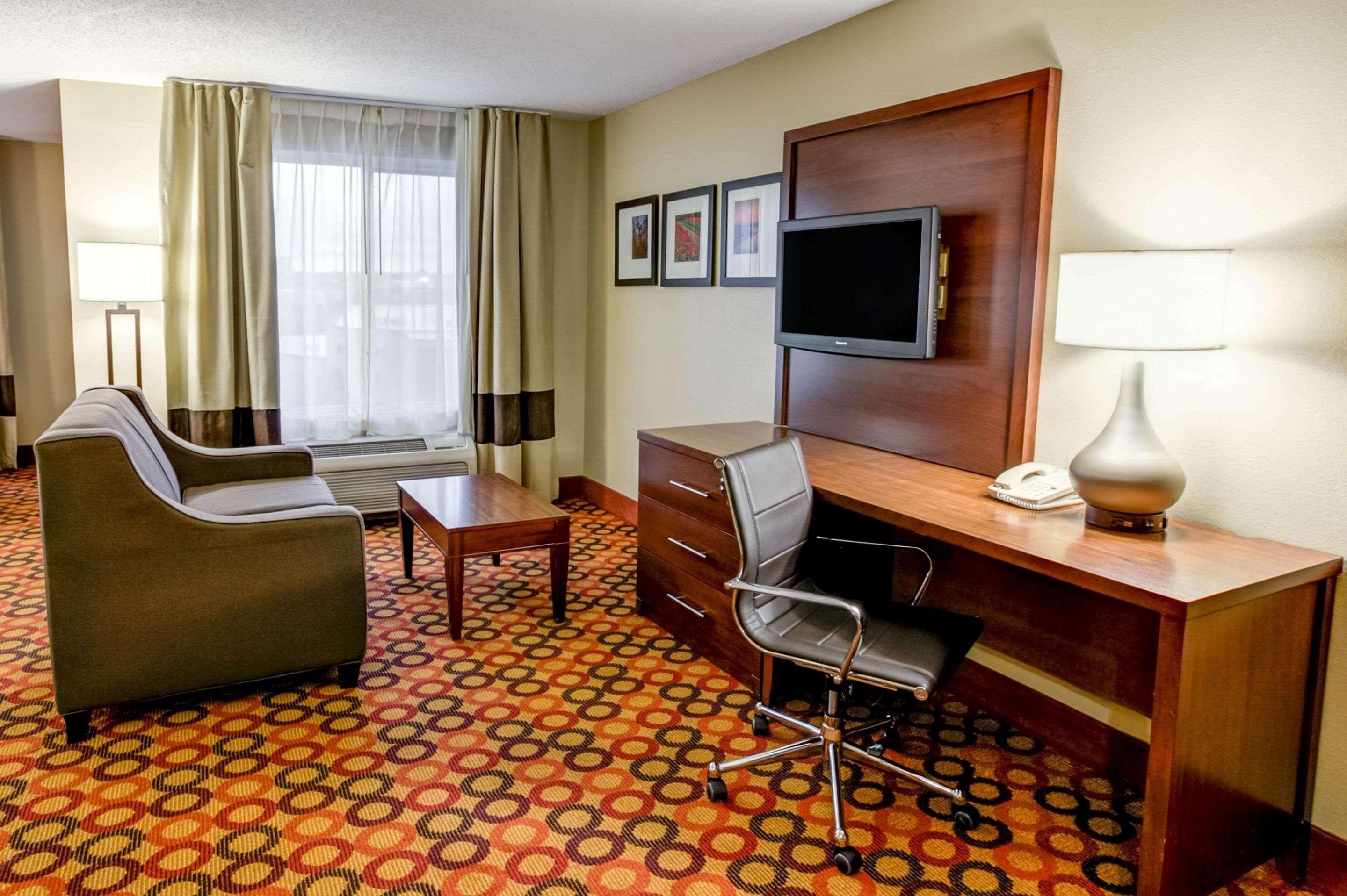Comfort Suites Concord Mills Luaran gambar