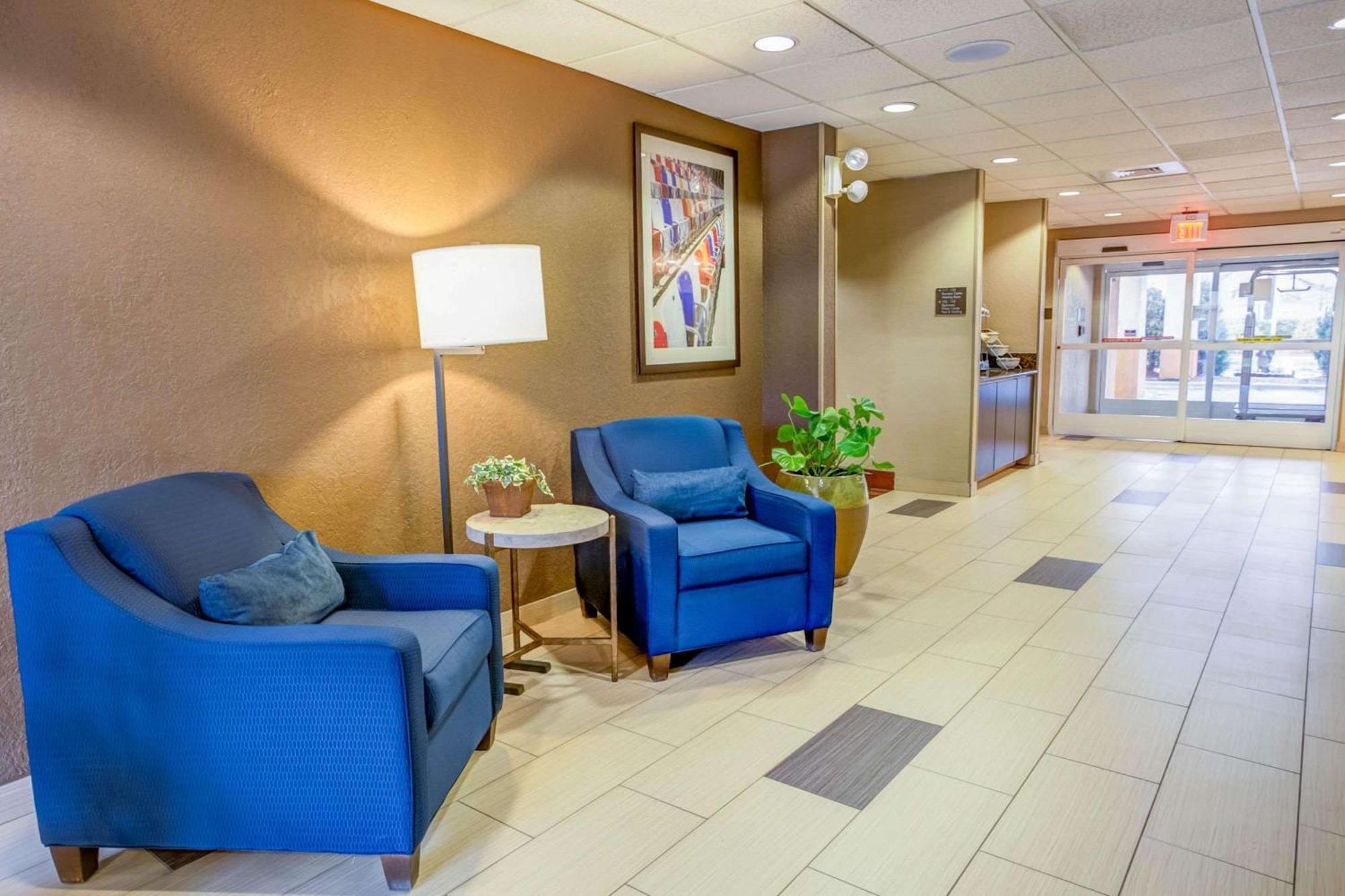 Comfort Suites Concord Mills Luaran gambar